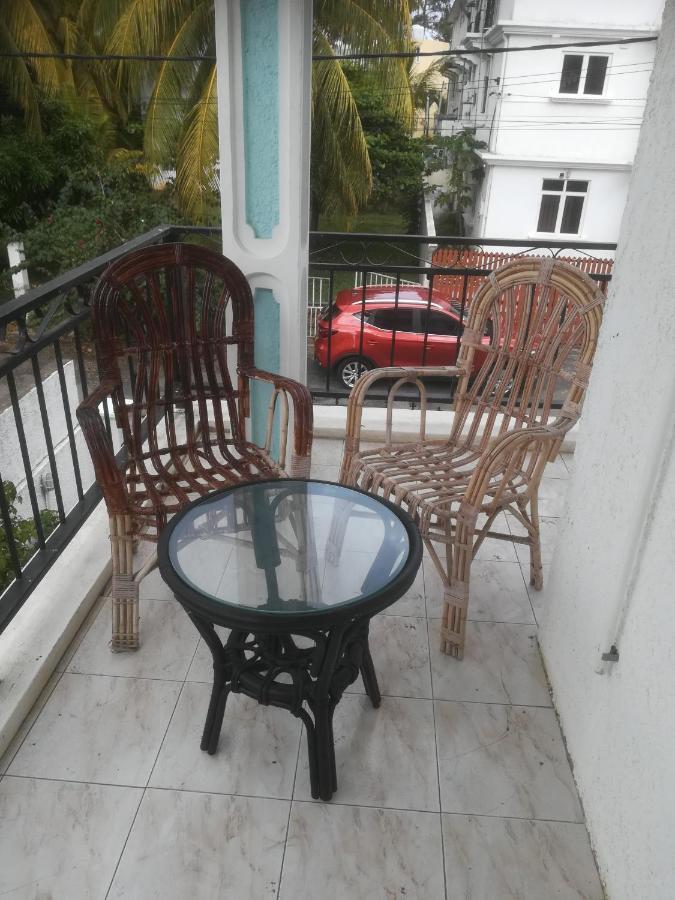 Residence Lasenza Apartment Flic-en-Flacq Екстериор снимка